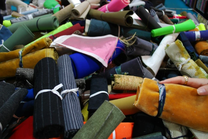 Assortiment de produits textiles importés